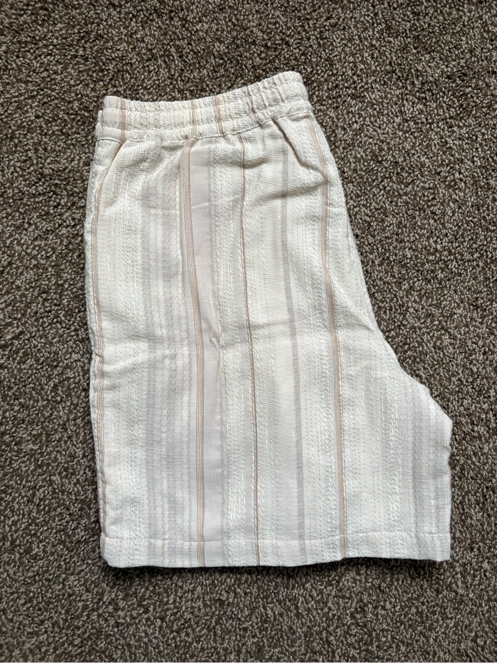 Kith Cream Striped Pull-On Shorts - Picture 3 of 7